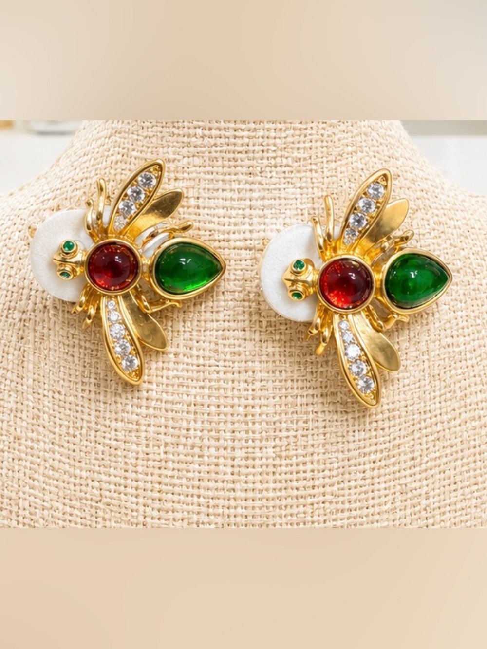 Kovonchy Bee/Wasp Style Earrings - Picture 2 of 3